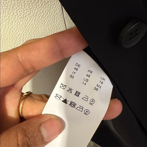 Hugo Boss Jasyma Virgin Wool Black Women's Blazer - Picture 7 of 9